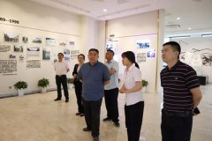 多地领导慕名同日来访新宝gg