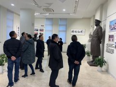 岁末寒冬，两地领导考察新宝gg集团