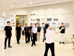 <b>参观交流，赋能成长</b>