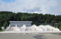 一面墙，一道景：九龙照壁浮雕景墙的诗画之美