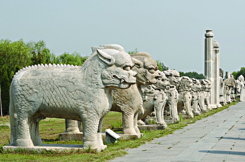让石头“说话”，用斧凿唤醒沉睡的历史
